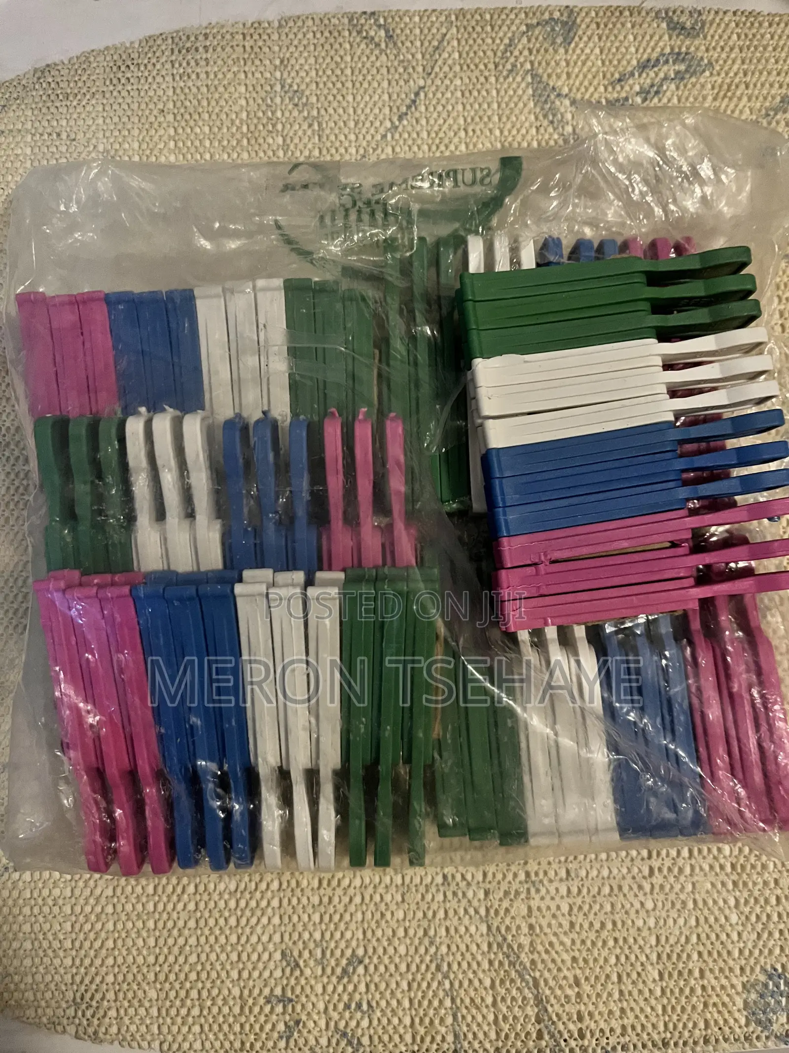 Cloth Clips (Mekontecha)