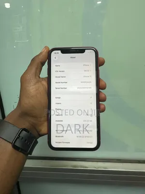 New Apple iPhone 11 256 GB Red