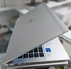 New Laptop HP EliteBook 840 G8 16GB Intel Core i7 SSD 512GB