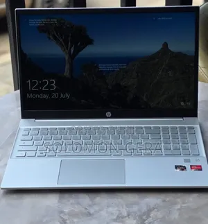 New Laptop HP Pavilion 15 16GB AMD Ryzen 5 SSD 512GB