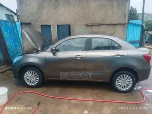 Suzuki Dzire 2022 Silver