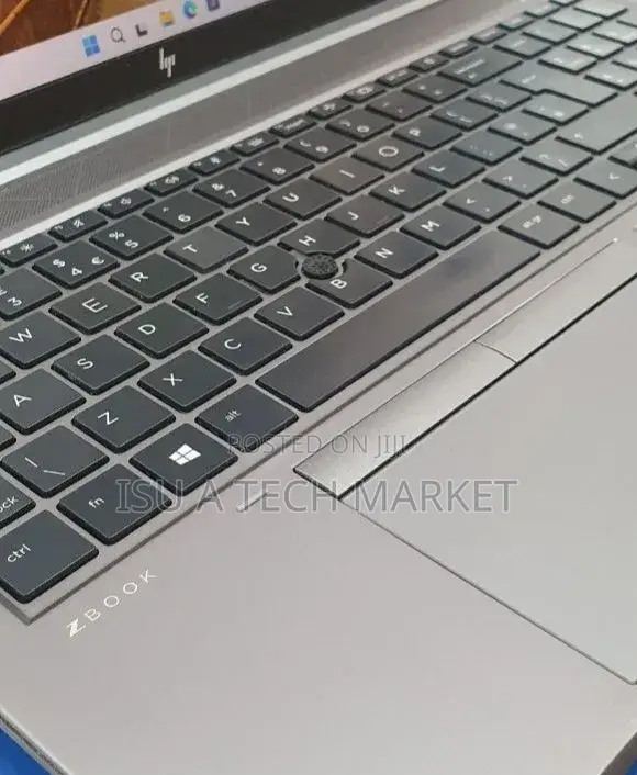 New Laptop HP ZBook Fury 15 G8 16GB Intel Core i7 SSD 512GB