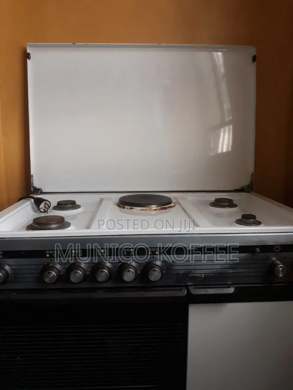 Ariston Oven 60*90