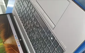 New Laptop HP ZBook Firefly G8 16GB Intel Core i7 SSD 512GB