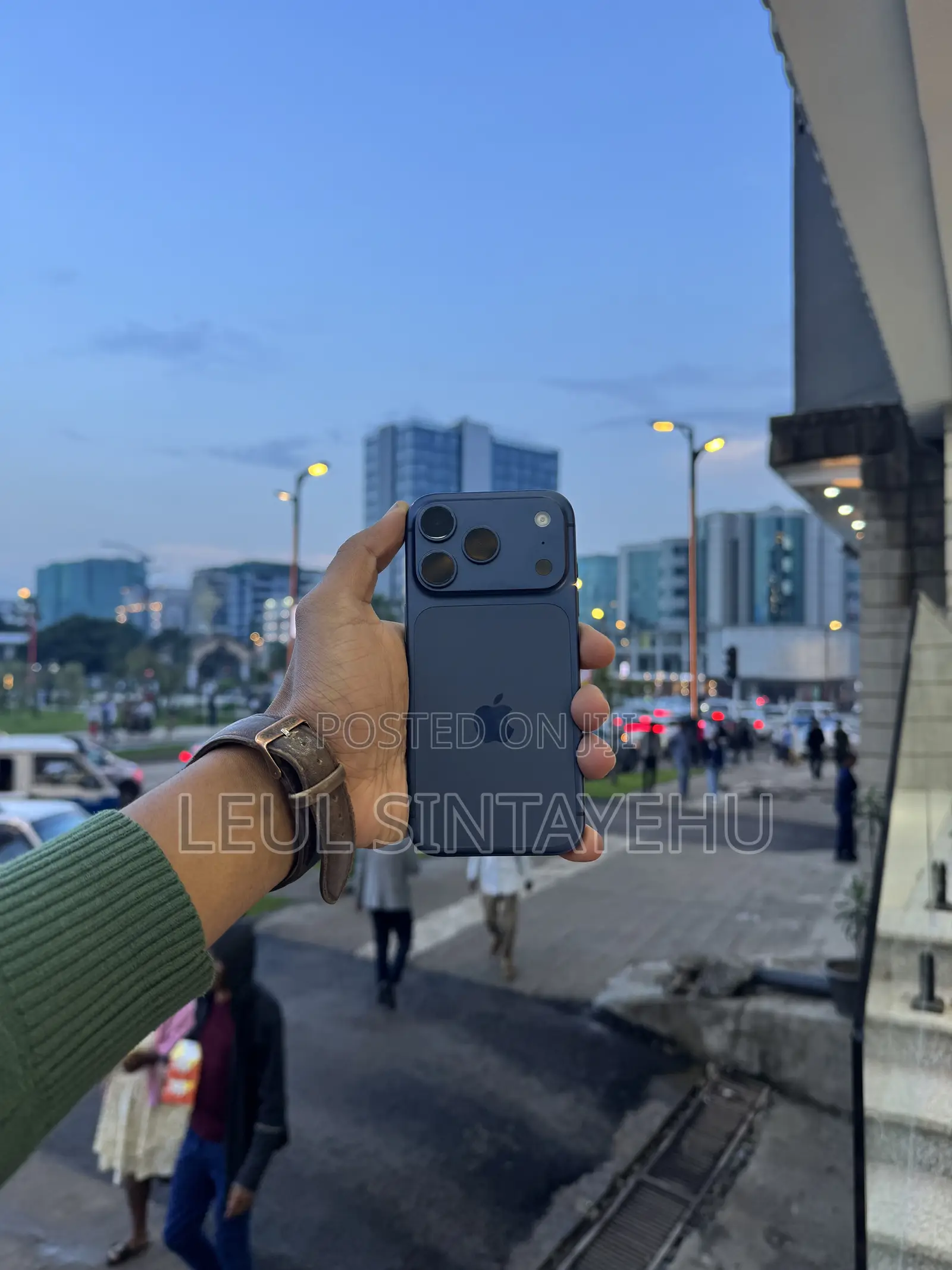 Apple iPhone 17 Pro 256 GB Blue