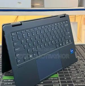 New Laptop Lenovo ThinkPad X1 Yoga 16GB Intel Core i7 SSD 512GB