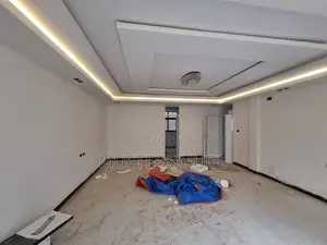 8bdrm House in Addis Ababa, Kolfe Keranio for sale
