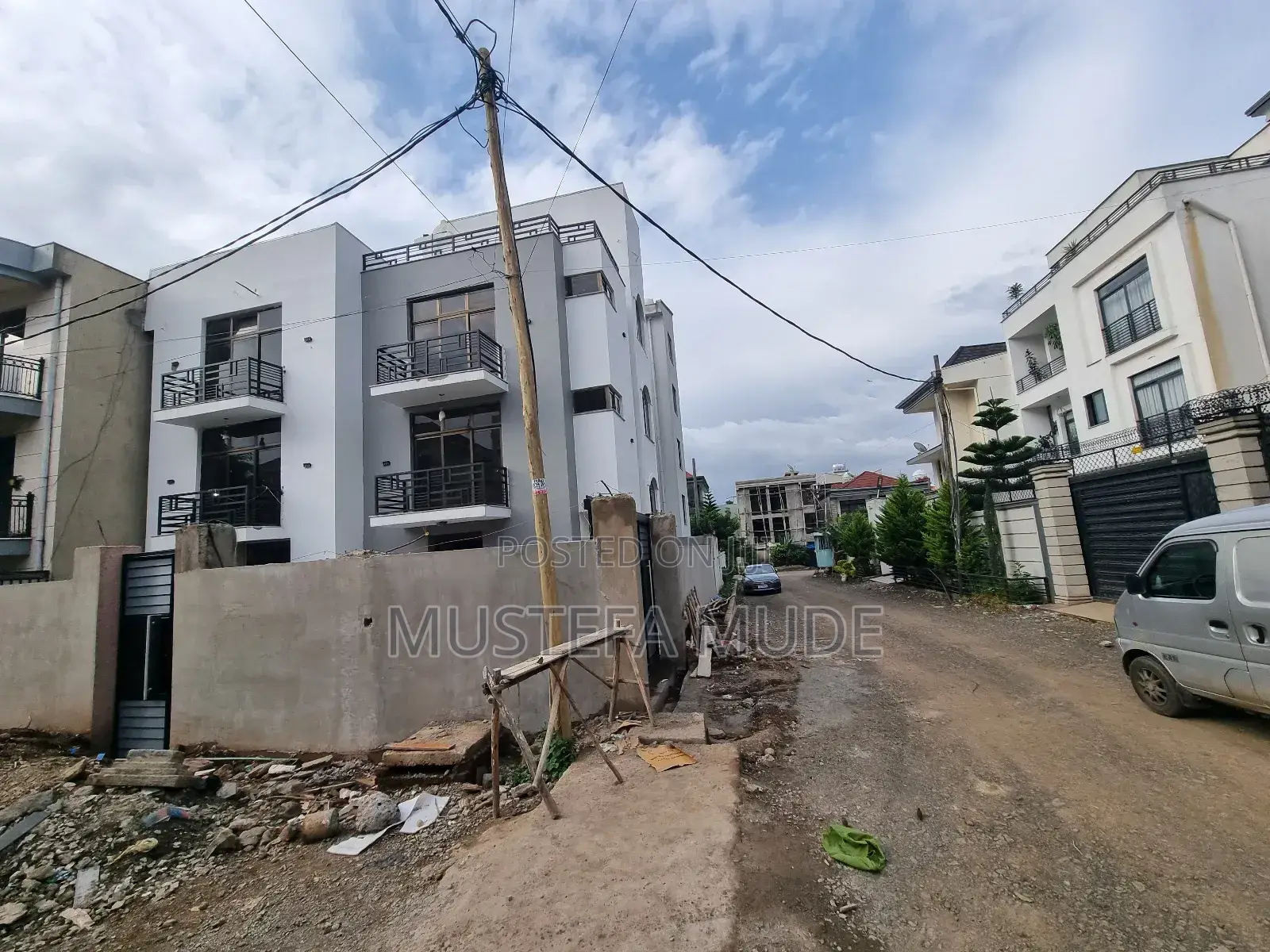 8bdrm House in Addis Ababa, Kolfe Keranio for sale