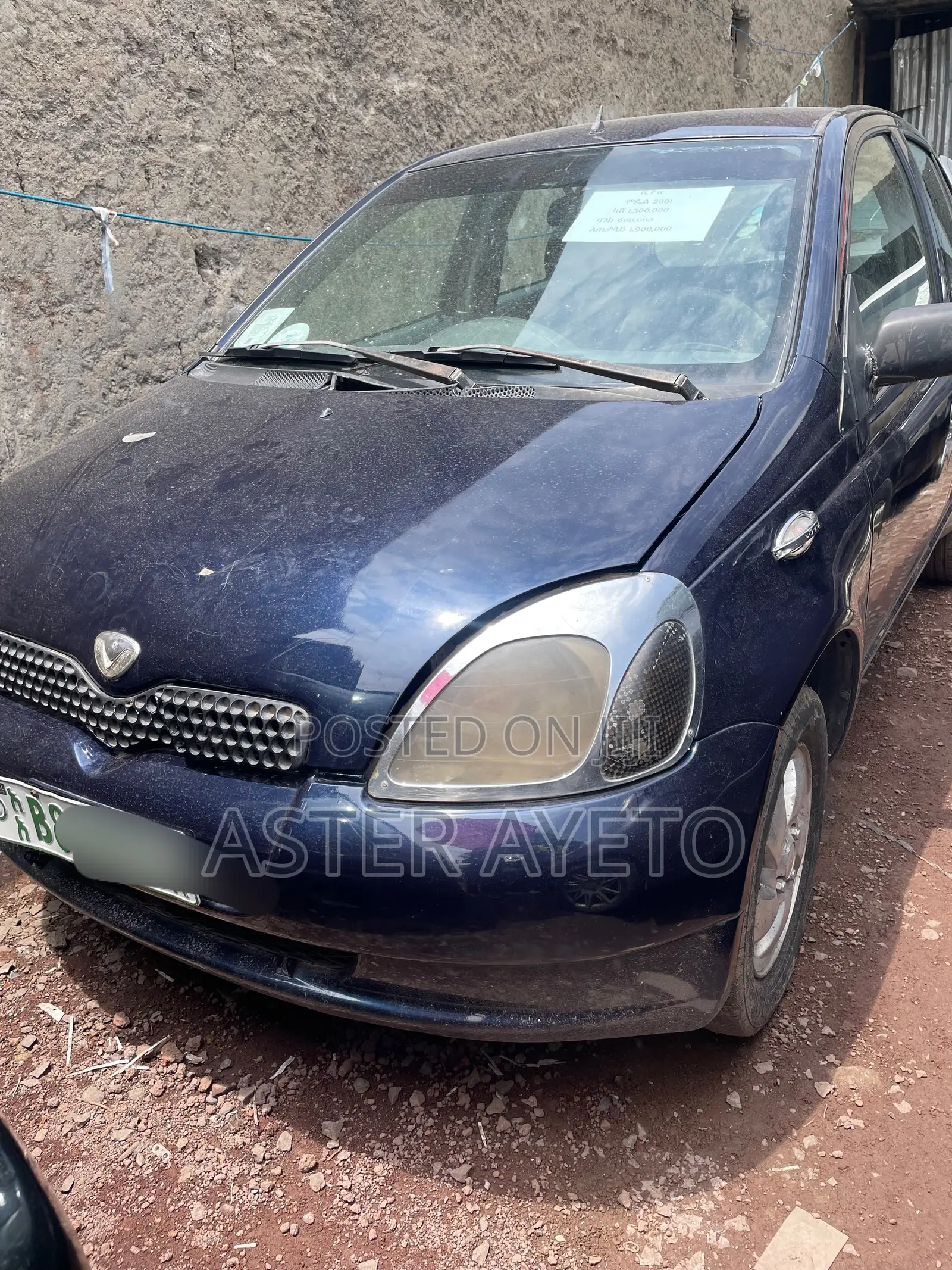 Toyota Vitz 2001 Purple