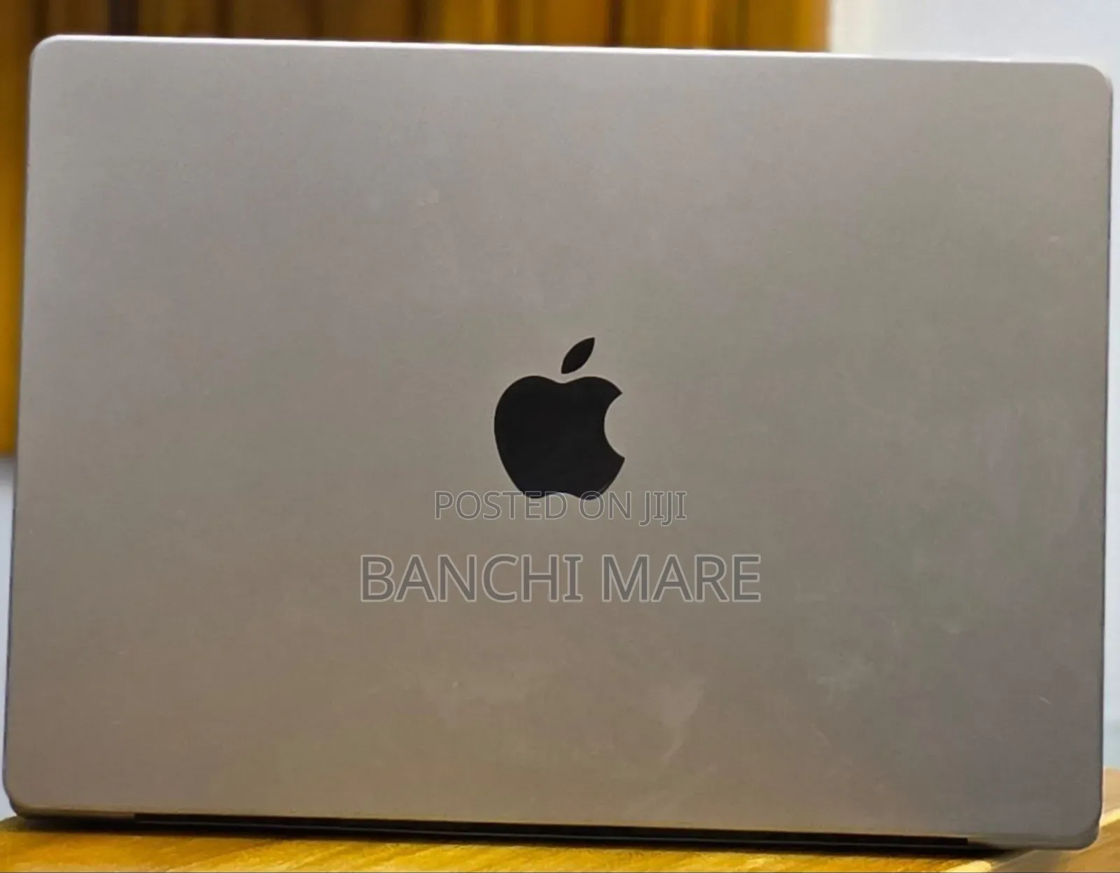 New Laptop Apple MacBook Pro 2021 M1 16GB Apple M1 Pro SSD 512GB