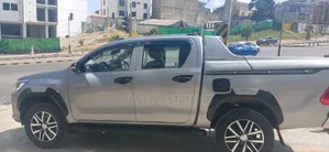 Toyota Hilux 2016 Silver