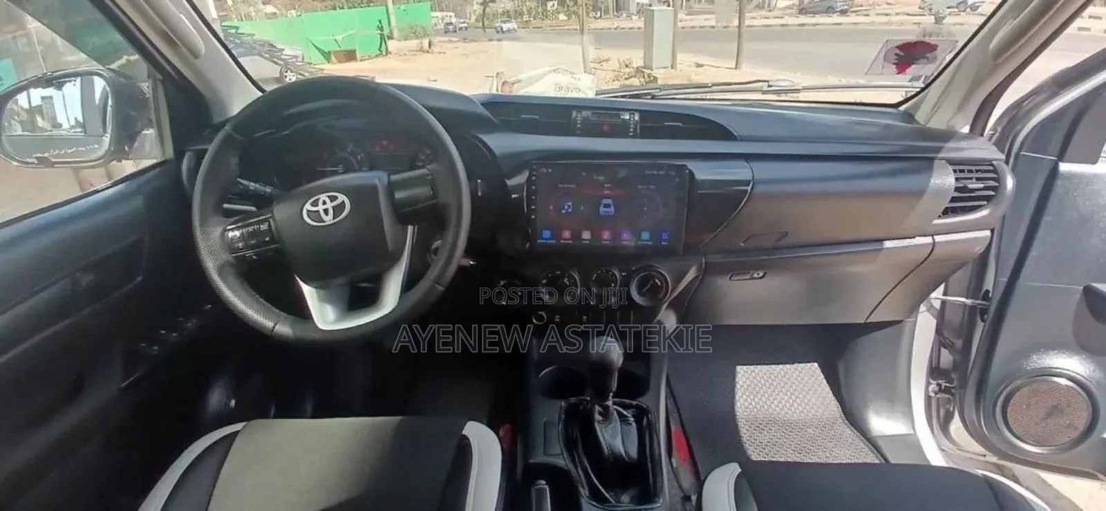 Toyota Hilux 2016 Silver
