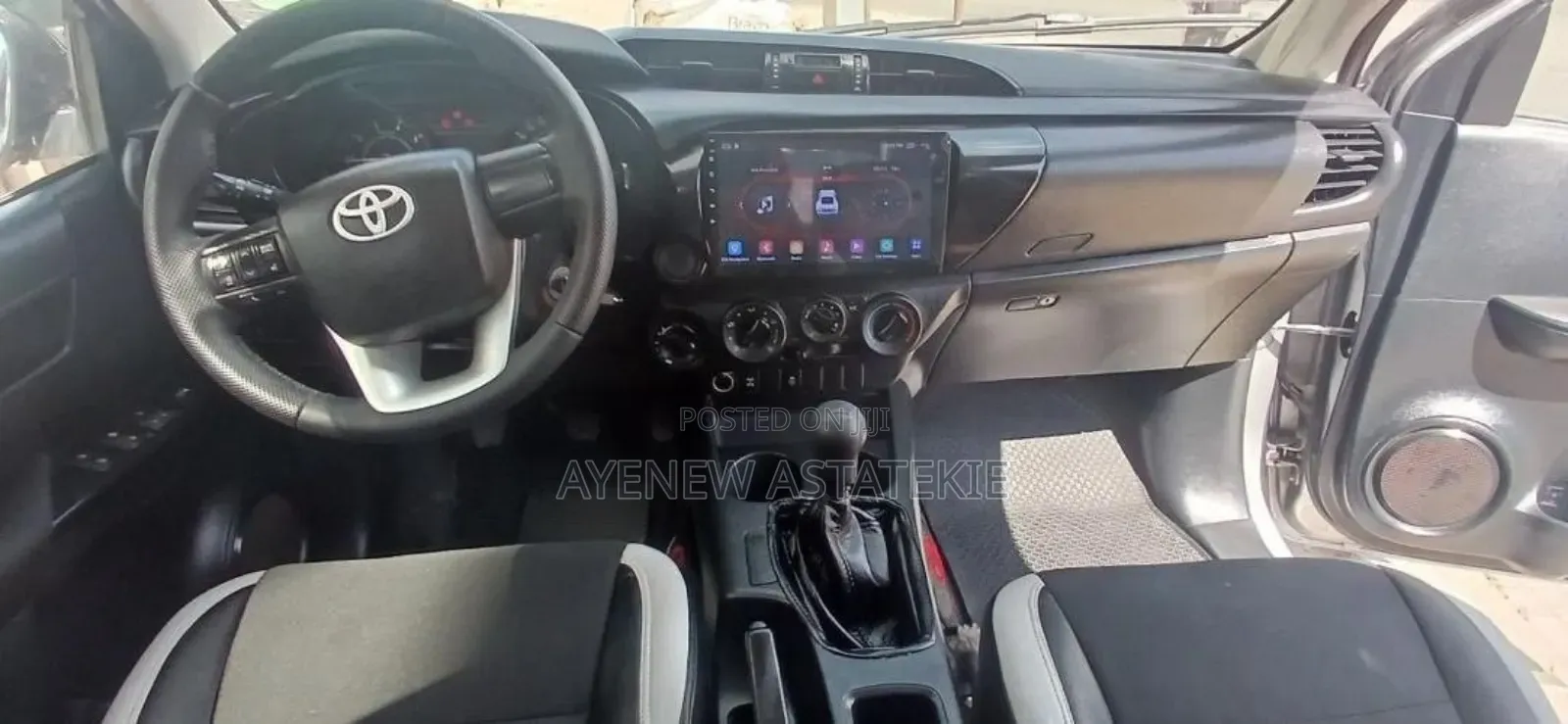 Toyota Hilux 2016 Silver