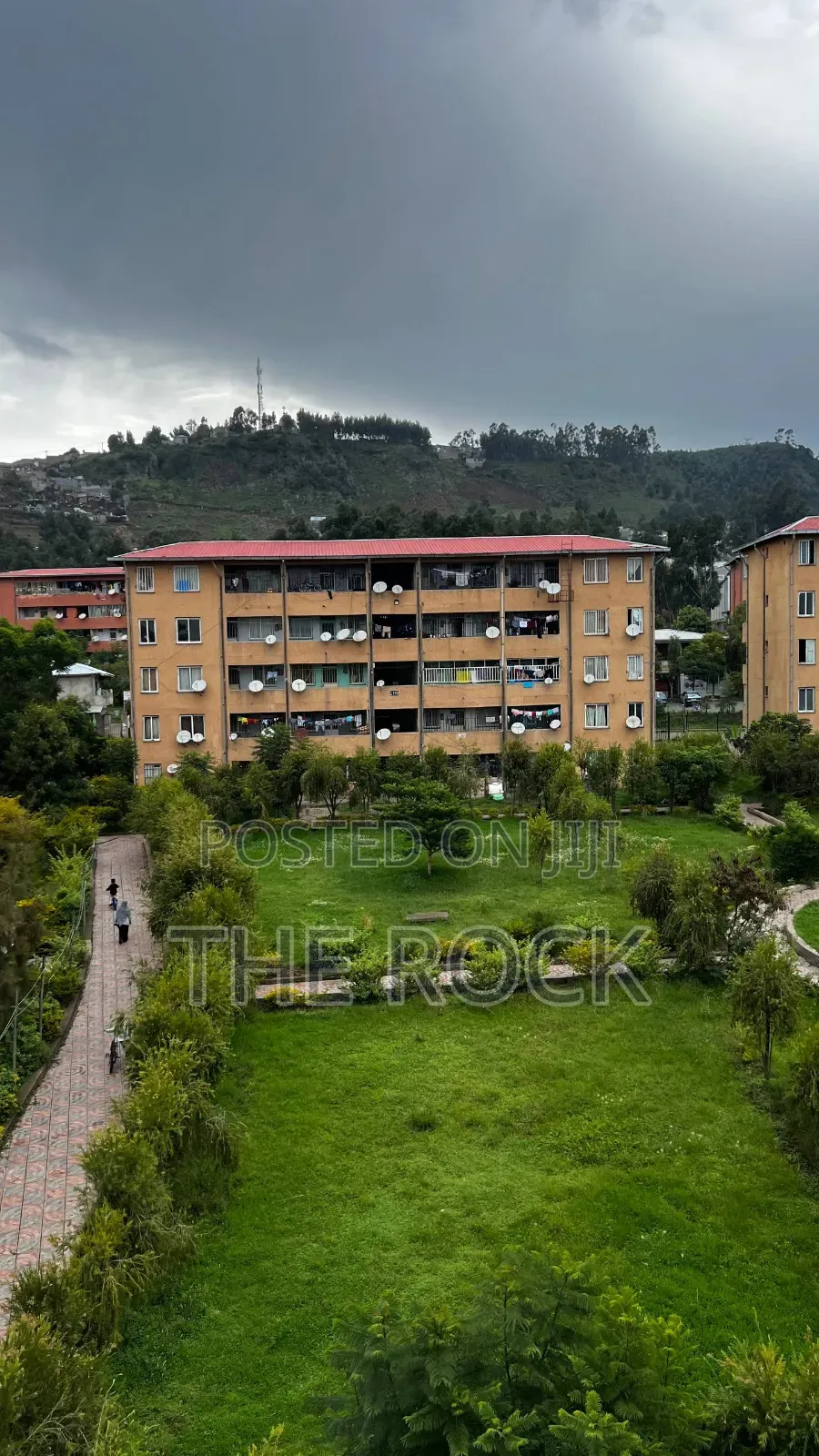 2bdrm Condo in Condominium, Yeka for sale