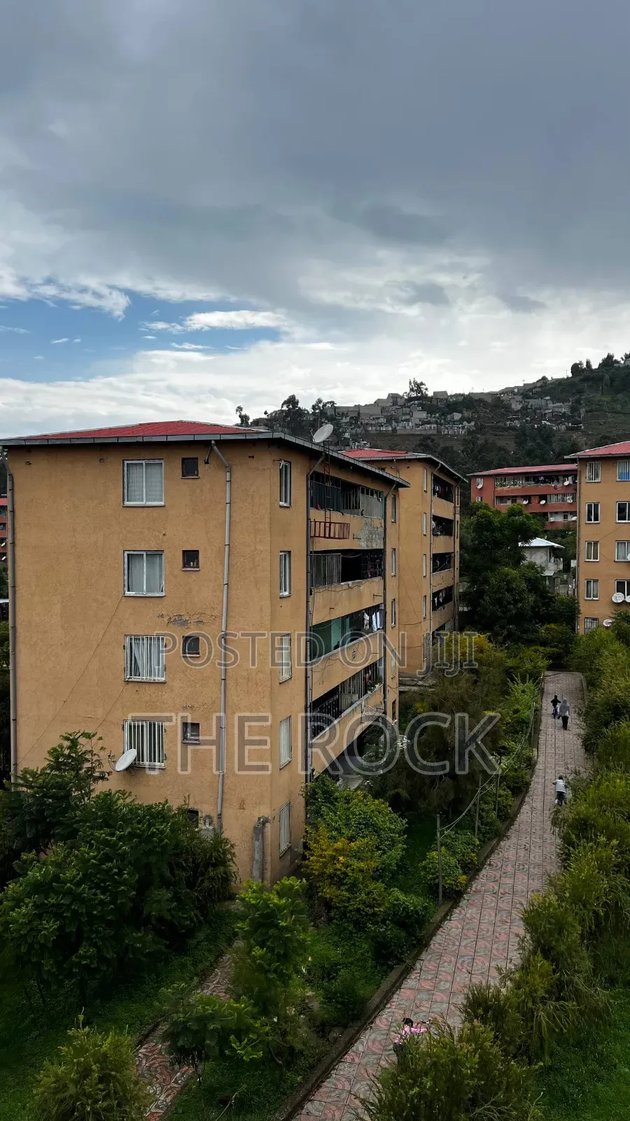 2bdrm Condo in Condominium, Yeka for sale