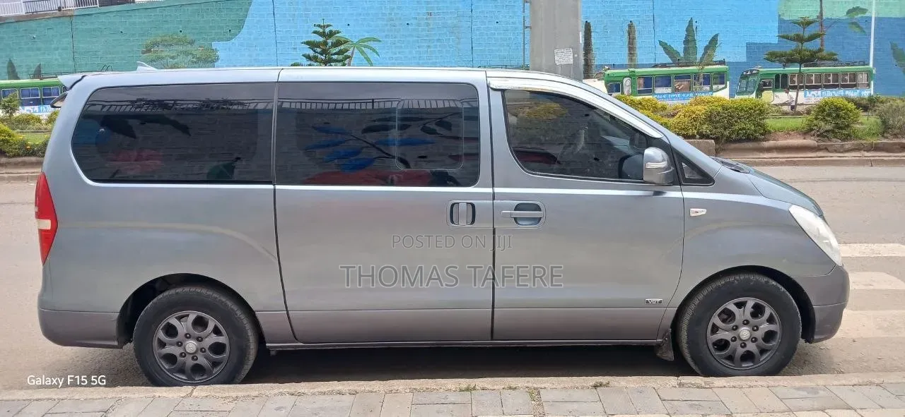 Hyundai Starex 2013 Silver