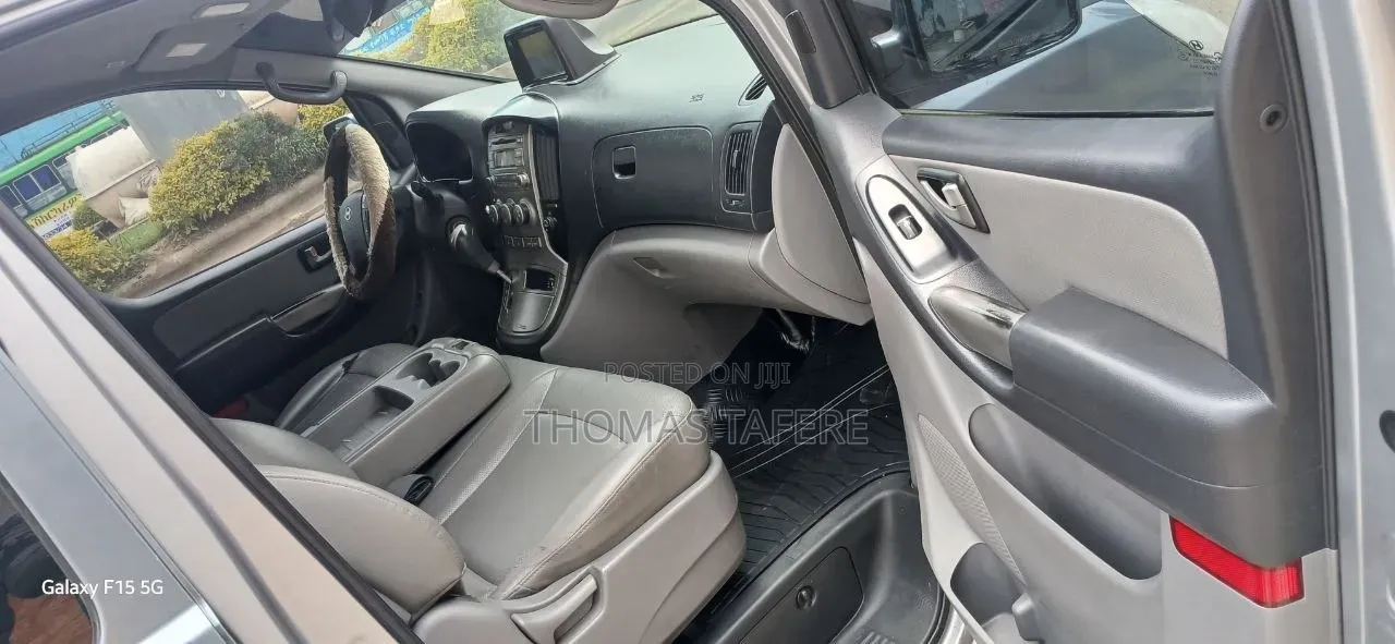 Hyundai Starex 2013 Silver