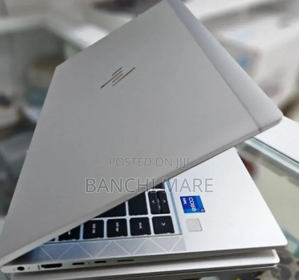 New Laptop HP EliteBook 840 G8 16GB Intel Core i7 SSD 512GB