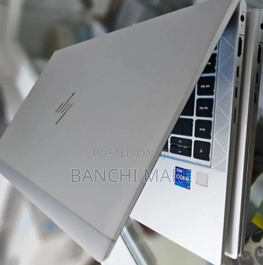 New Laptop HP EliteBook 840 G8 16GB Intel Core i7 SSD 512GB