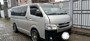Toyota HiAce 2006 Silver