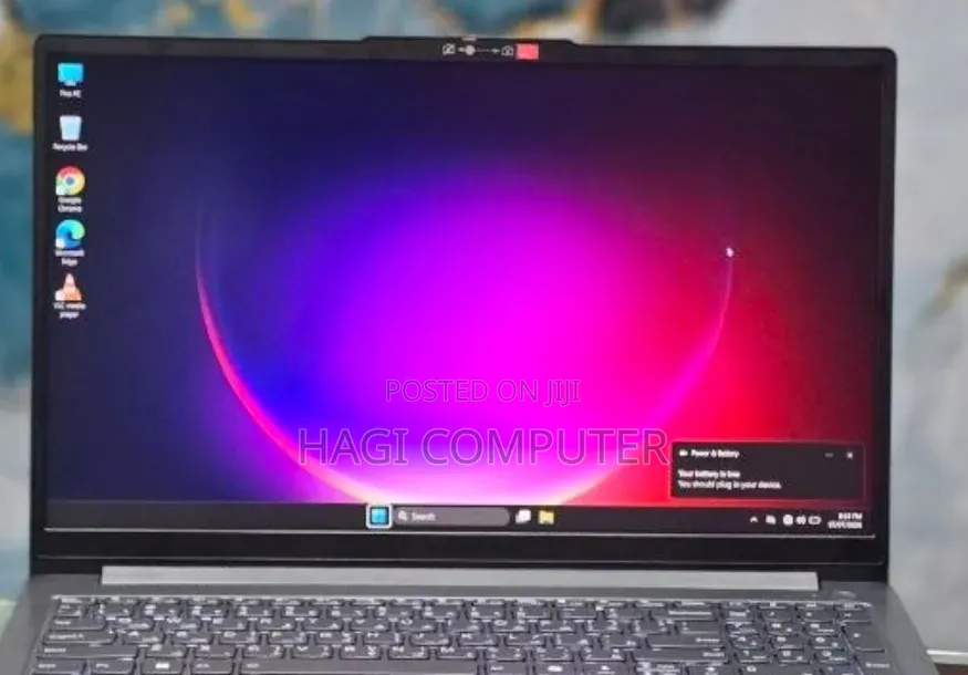 New Laptop Lenovo LOQ 15IRH8 12GB Intel Core i5 SSD 512GB