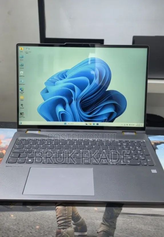 New Laptop Lenovo ThinkPad Yoga 16GB AMD Ryzen 7 SSD 512GB