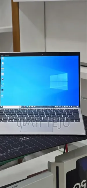 New Laptop HP Elite X2 G8 16GB Intel Core i7 SSD 512GB