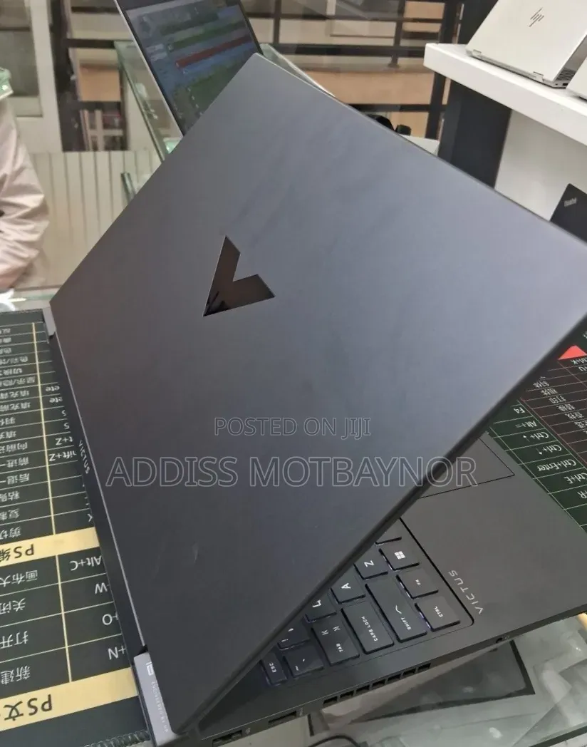 New Laptop HP Omen 16 16GB Intel Core i7 SSD 1T
