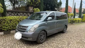 Hyundai Starex 2013 Silver