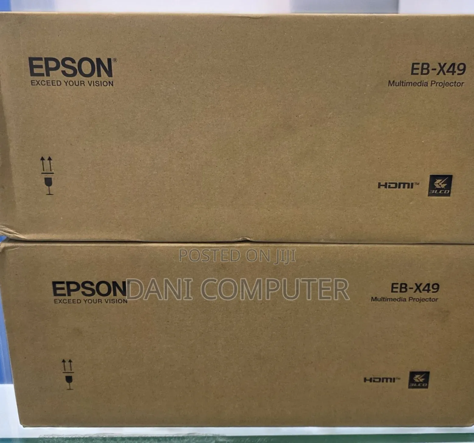 Brand New Epson Projector 
Model : EB-X49 
Technology: 3LCD, RGB Li