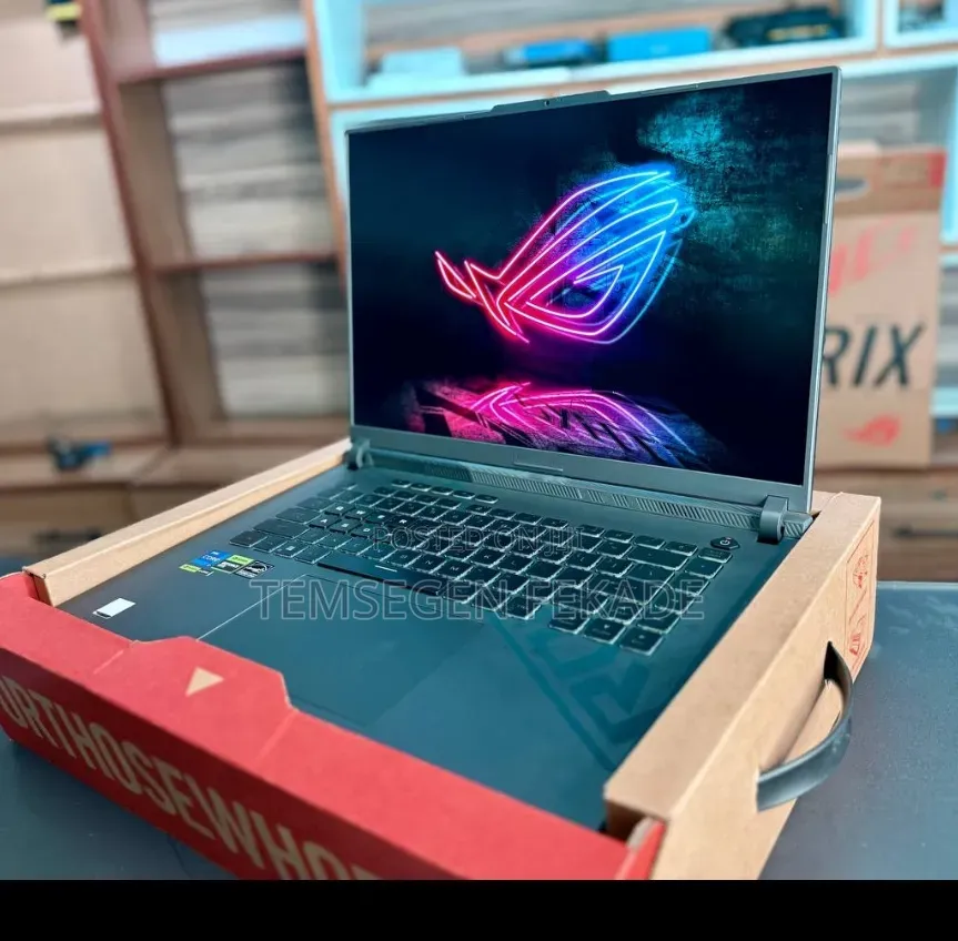 New Laptop Asus ROG Strix G16 G614 16GB Intel Core i7 SSD 1T