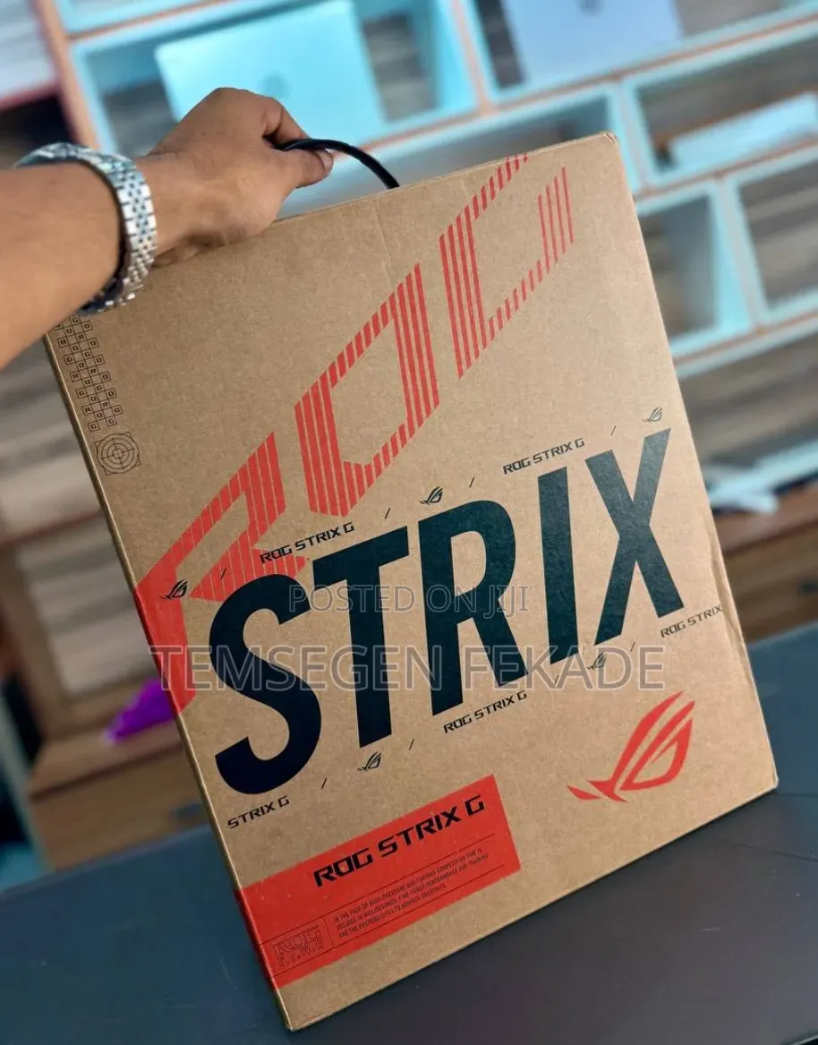 New Laptop Asus ROG Strix G16 G614 16GB Intel Core i7 SSD 1T