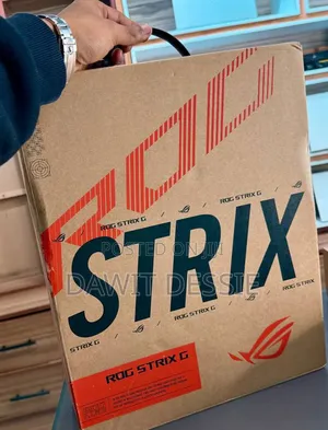 New Laptop Asus ROG Strix G16 16GB Intel Core i9 SSD 1T
