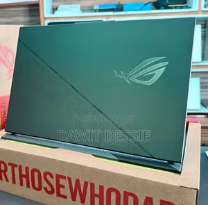New Laptop Asus ROG Strix G16 16GB Intel Core i9 SSD 1T