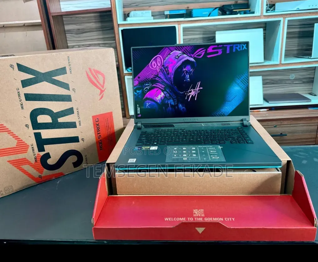 New Laptop Asus ROG Strix G16 G614 16GB Intel Core i9 SSD 1T