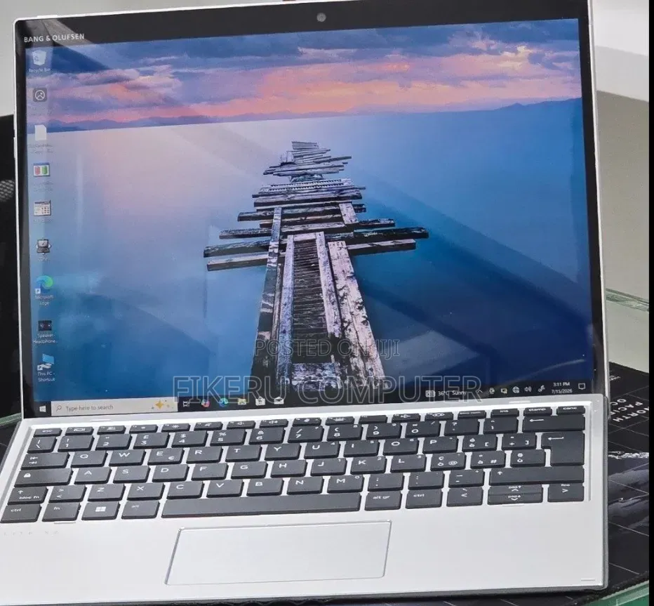 New Laptop HP Elite X2 G8 16GB Intel Core i7 SSD 512GB