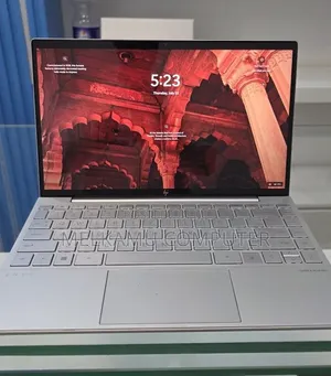 New Laptop HP Envy 13 16GB Intel Core i5 SSD 512GB
