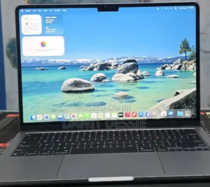 New Laptop Apple MacBook Air 2022 M2 16GB Apple M2 SSD 512GB