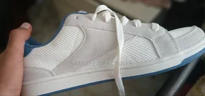 Reebok Royal Complete Sport Sneakers on Size 40