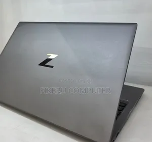 New Laptop HP ZBook Studio G8 16GB Intel Core i7 SSD 512GB