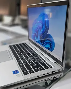 New Laptop HP EliteBook 840 G8 16GB Intel Core i7 SSD 512GB