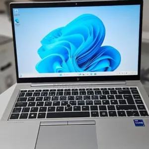 New Laptop HP EliteBook 840 G8 16GB Intel Core i7 SSD 512GB