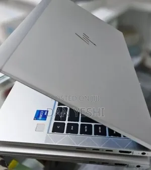 New Laptop HP EliteBook 840 G8 16GB Intel Core i7 SSD 512GB