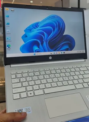 New Laptop HP Stream Notebook 16GB Intel Core i5 SSD 512GB