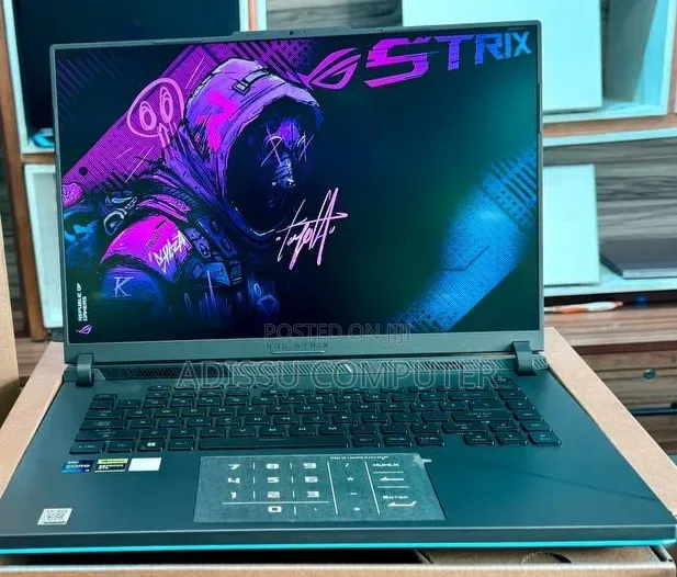 New Laptop Asus ROG Strix G15 16GB Intel Core i9 SSD 1T