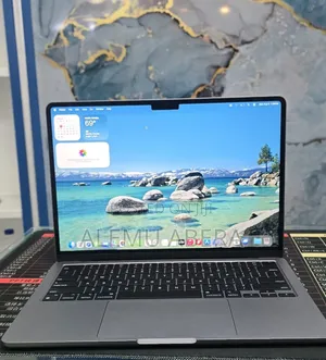 New Laptop Apple MacBook Air 2022 M2 16GB Apple M2 SSD 512GB