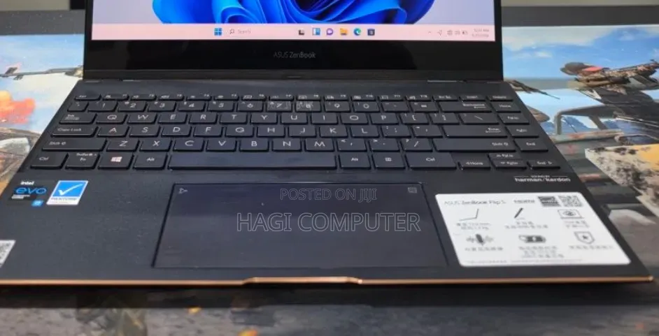 New Laptop Asus Zenbook 14 16GB Intel Core i7 SSD 512GB