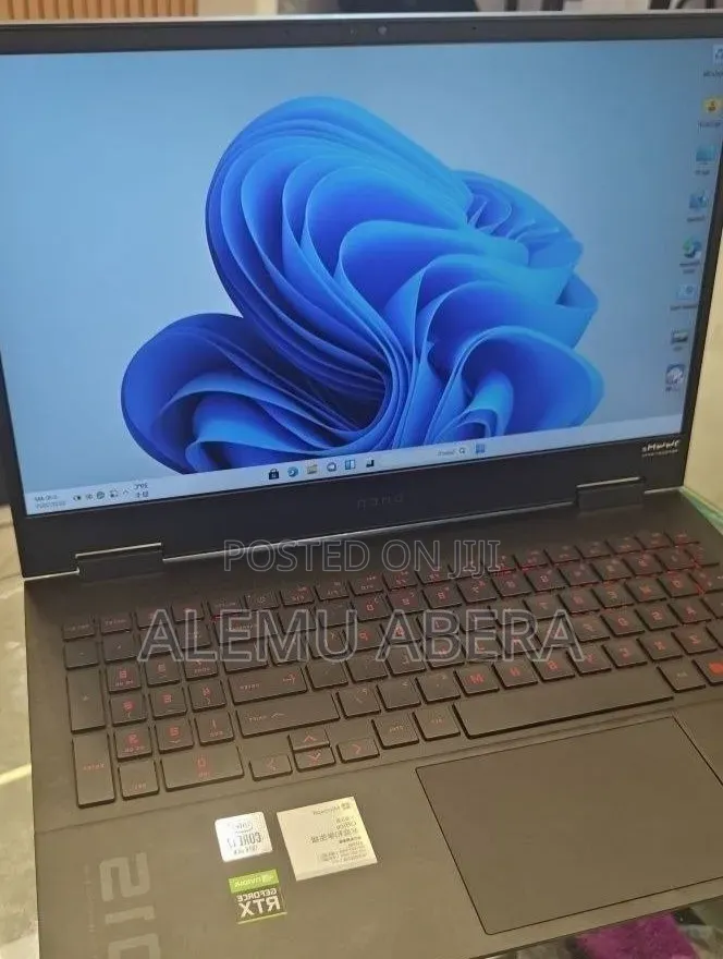 New Laptop HP Omen 15 16GB Intel Core i7 SSD 512GB