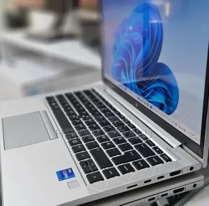 New Laptop HP EliteBook 840 G8 16GB Intel Core i7 SSD 512GB