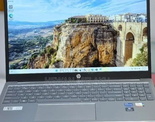 New Laptop HP Stream Notebook 16GB Intel Core i7 SSD 1T